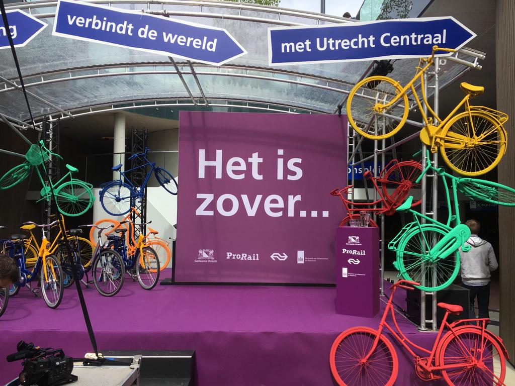 openingfietsenstalling.jpeg openingfietsenstalling.jpeg