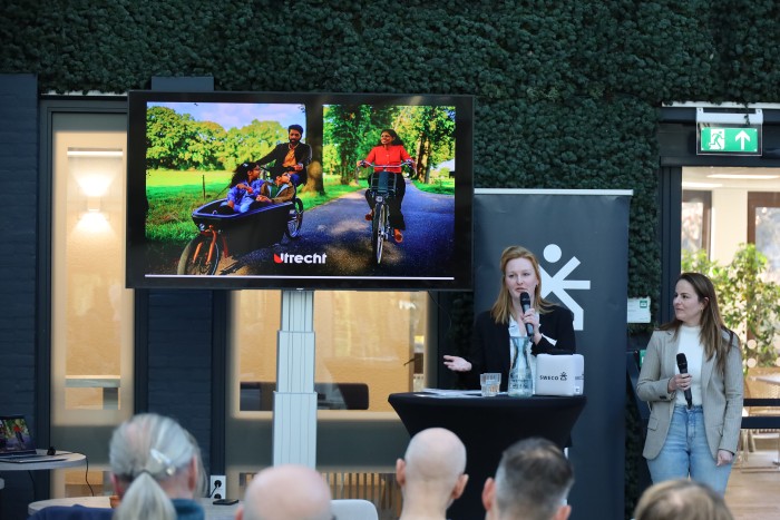 27 maart 2025 te gast sweco presentatie utrecht marketing anne wouters en ilse van wijk