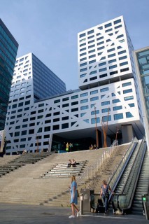 Stadskantoor vanaf jaarbeursplein