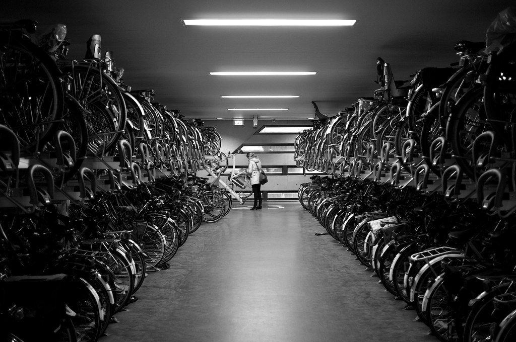 fietsenstallingjaarbeurs.jpg fietsenstallingjaarbeurs.jpg